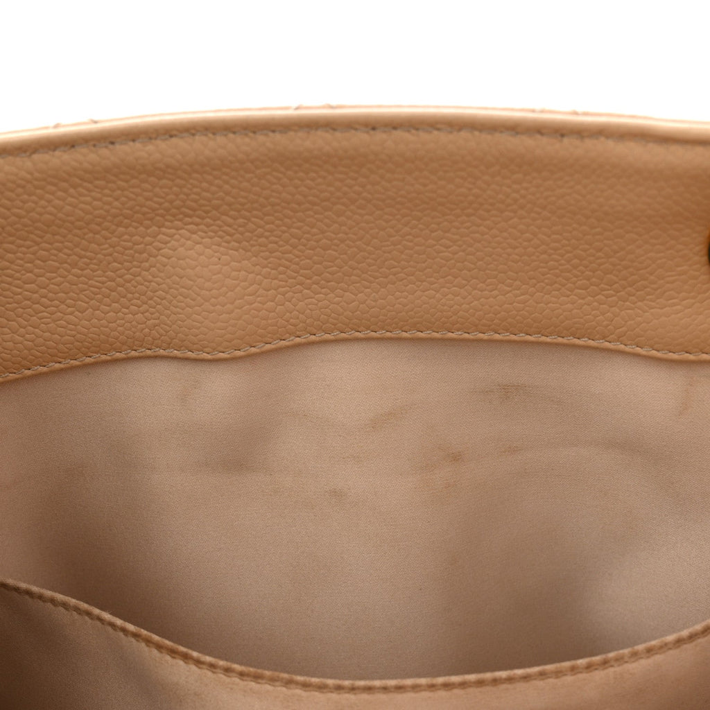 Caviar Quilted Grand Shopping Tote GST Beige Clair