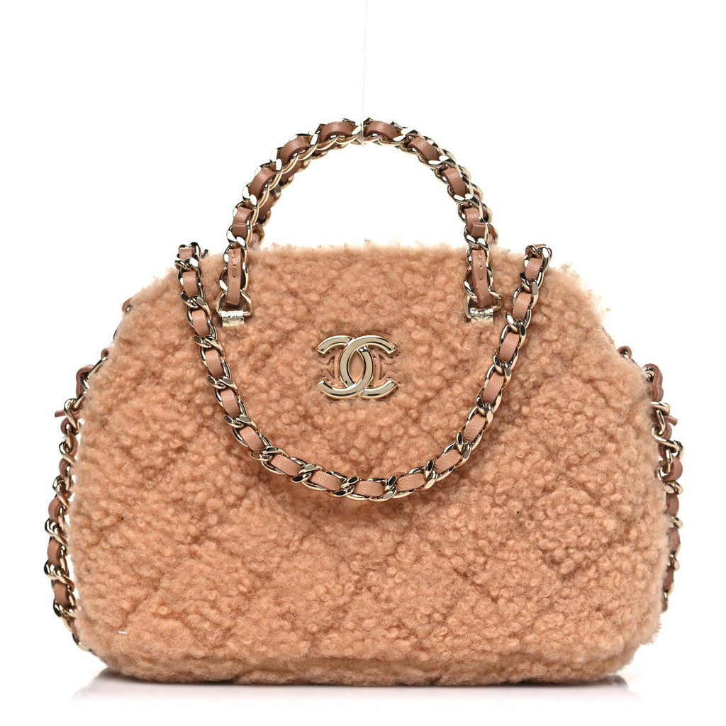Shearling Quilted Shiny Coco Clutch With Chain Dark Beige