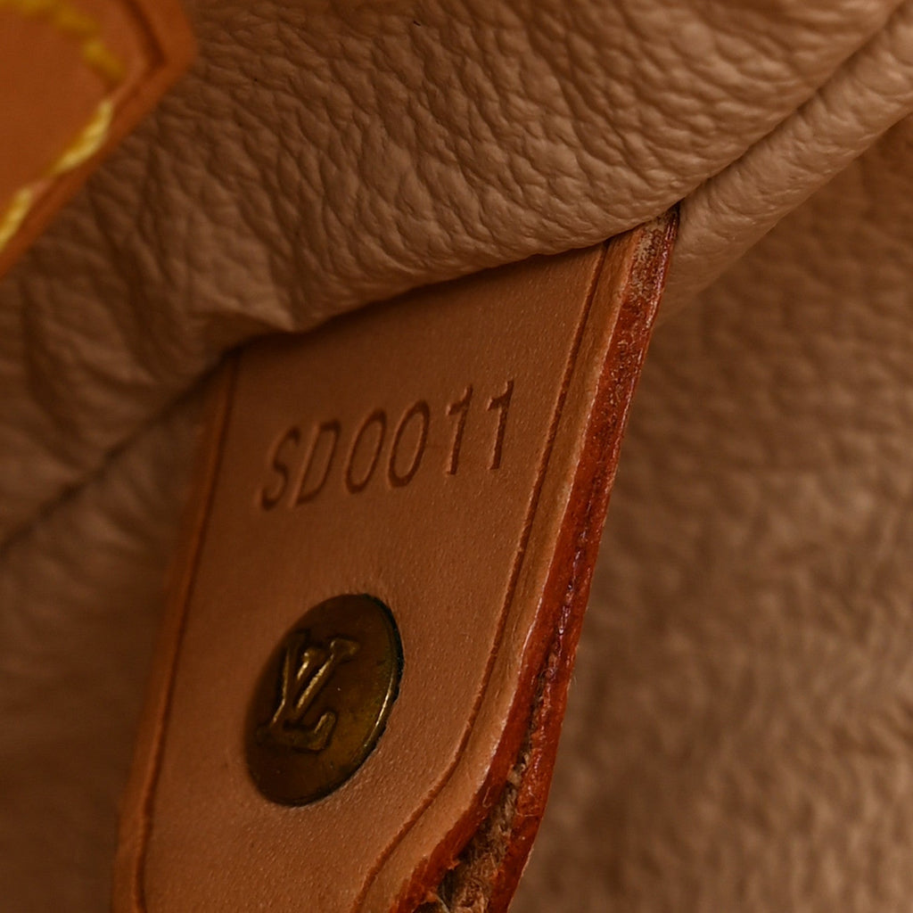 Monogram Petit Bucket 23