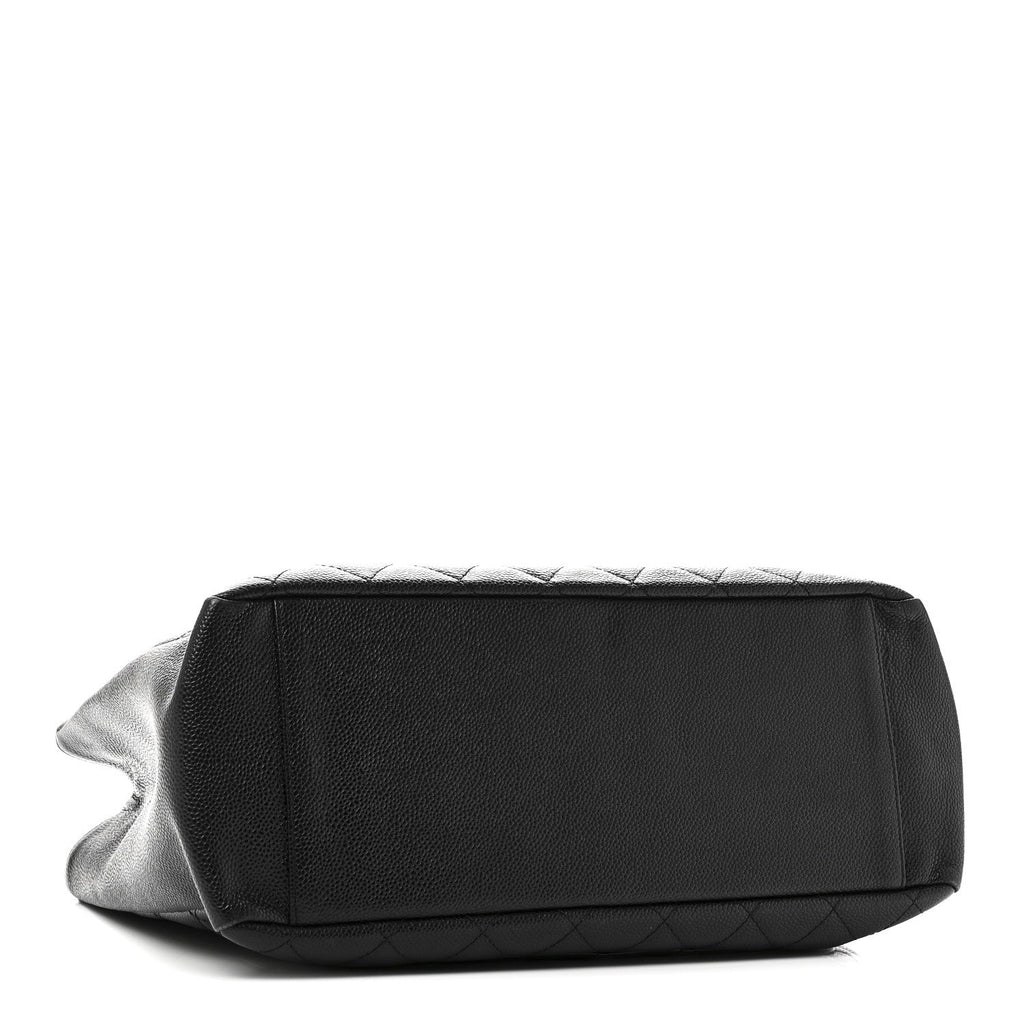 Caviar Quilted Grand Shopping Tote GST Black