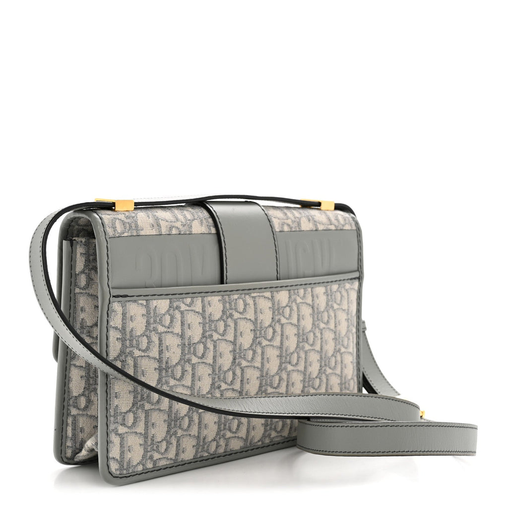 Oblique 30 Montaigne Flap Bag Grey