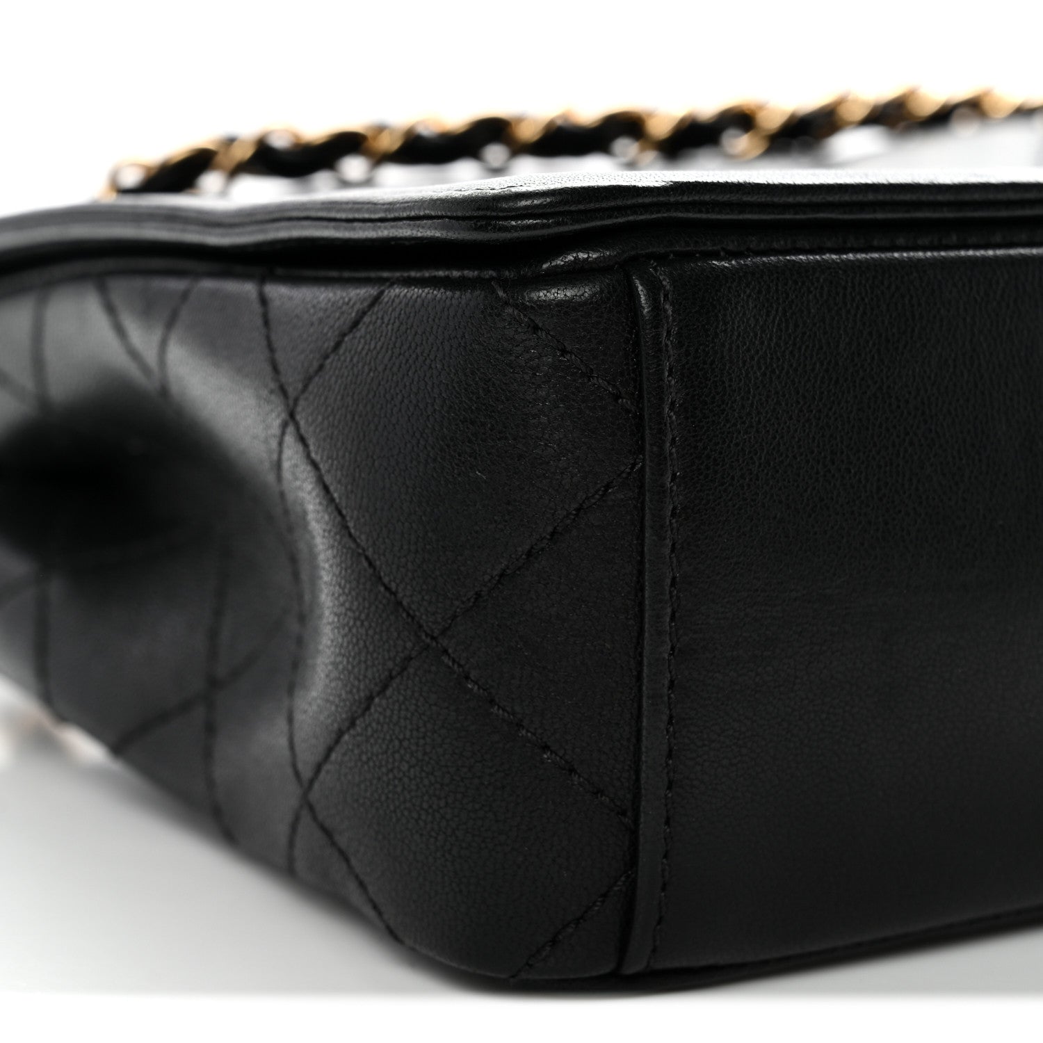 Sheepskin Quilted Vintage Mademoiselle Flap Black