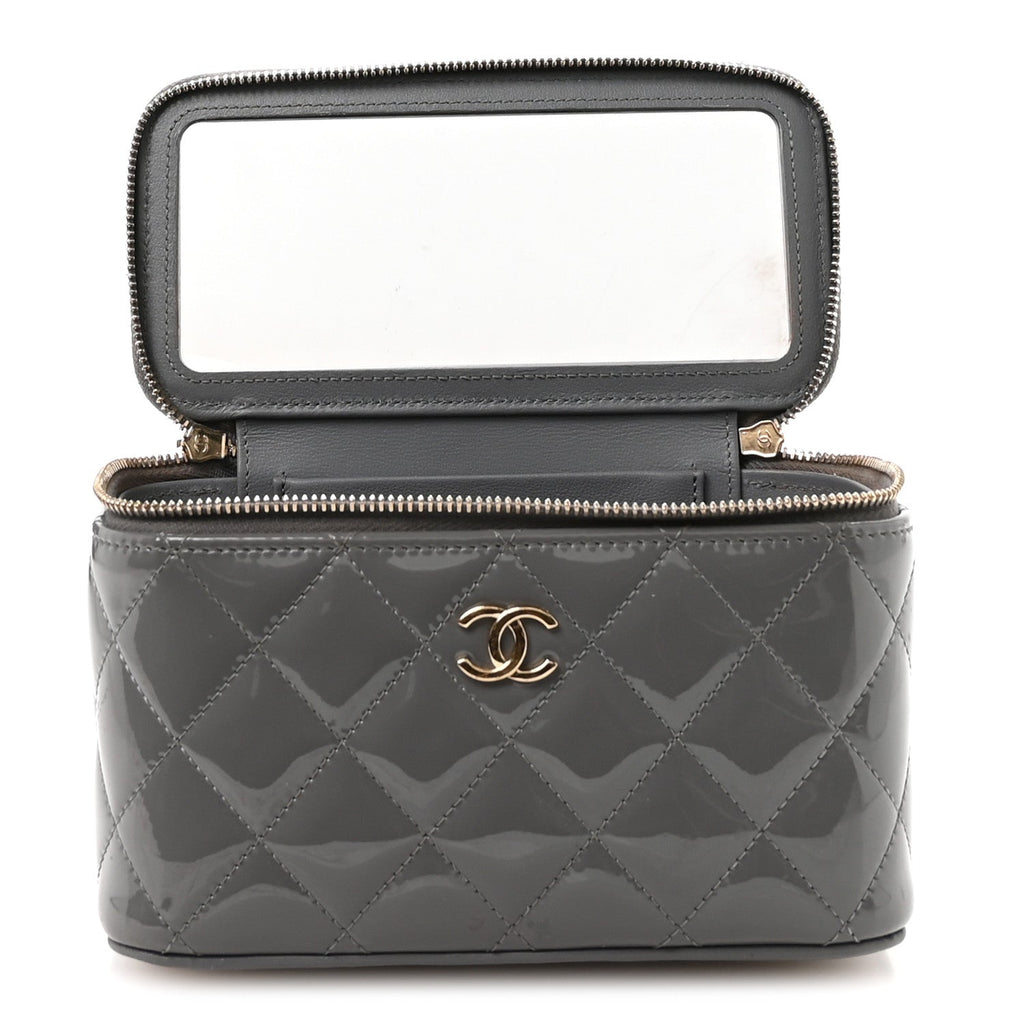 Patent Quilted Quilted Small Top Handle Vanity Case With Chain Grey