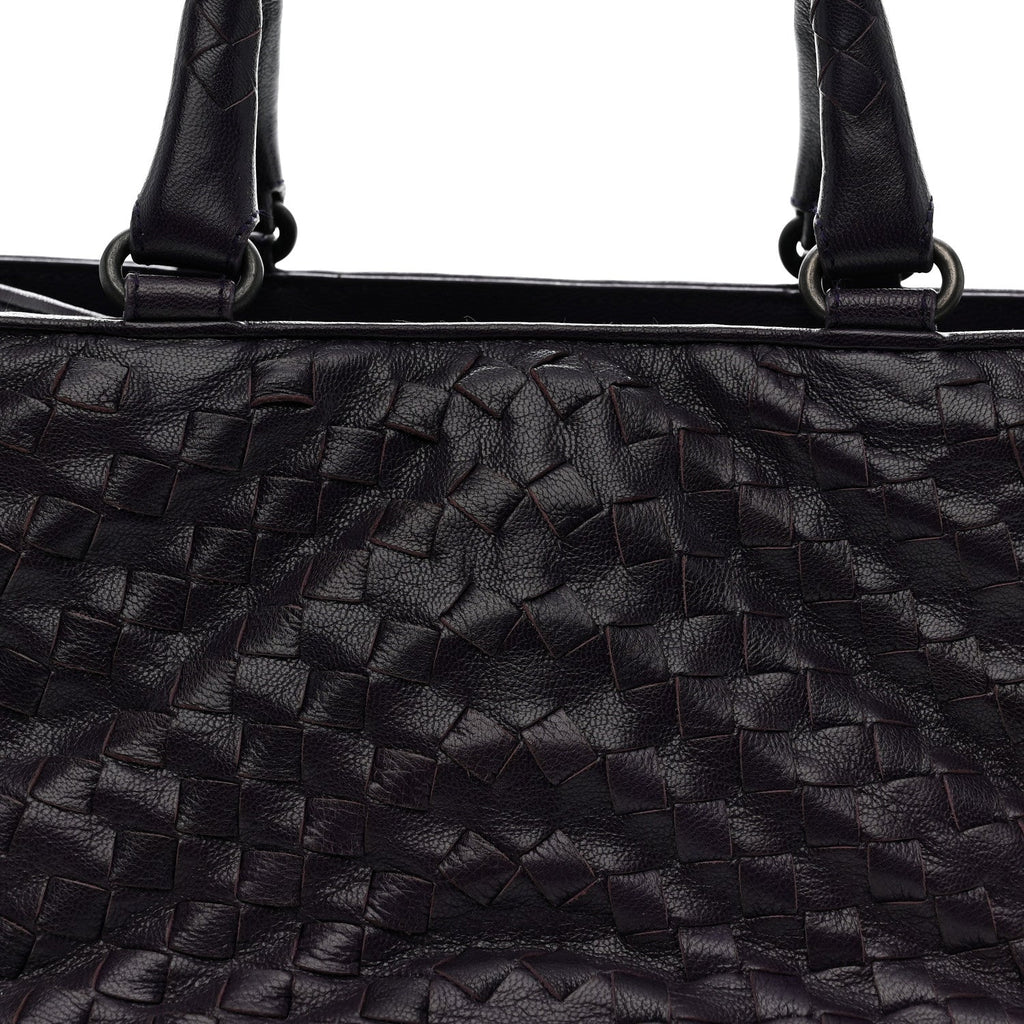 Nappa Intrecciato Maggiore Small Basket Bag Monalisa