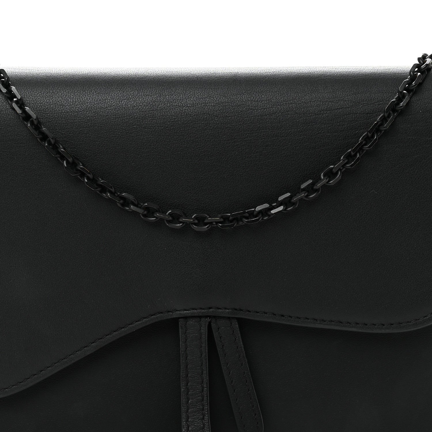 Ultra Matte Calfskin Saddle Chain Pouch Black