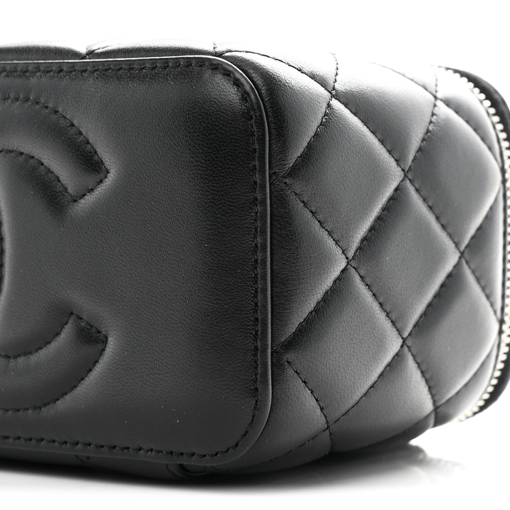 Lambskin Quilted Pearl Crush Small Vanity Case With Chain Black