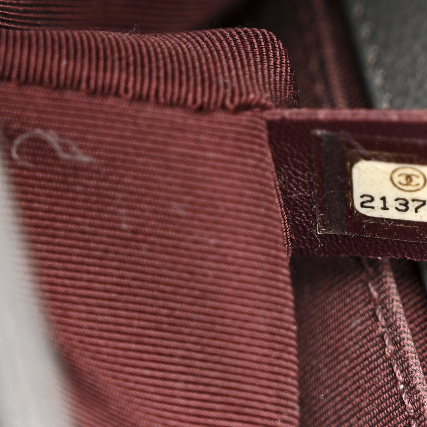 Calfskin Double Stitch Medium Boy Flap Grey