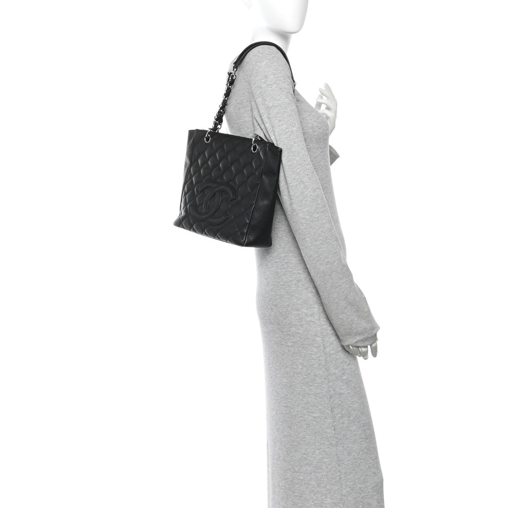 Caviar Quilted Petit Shopping Tote PST Black
