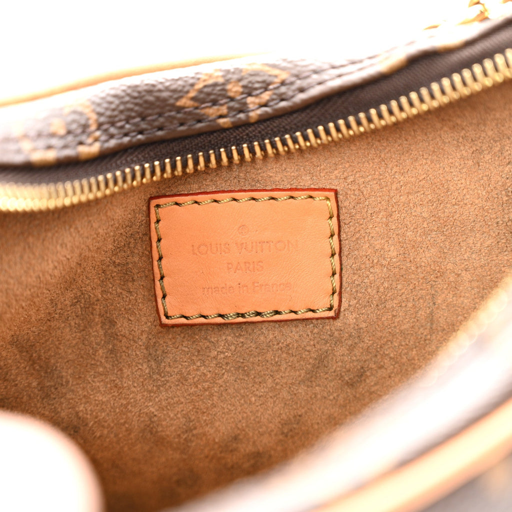 Monogram Loop