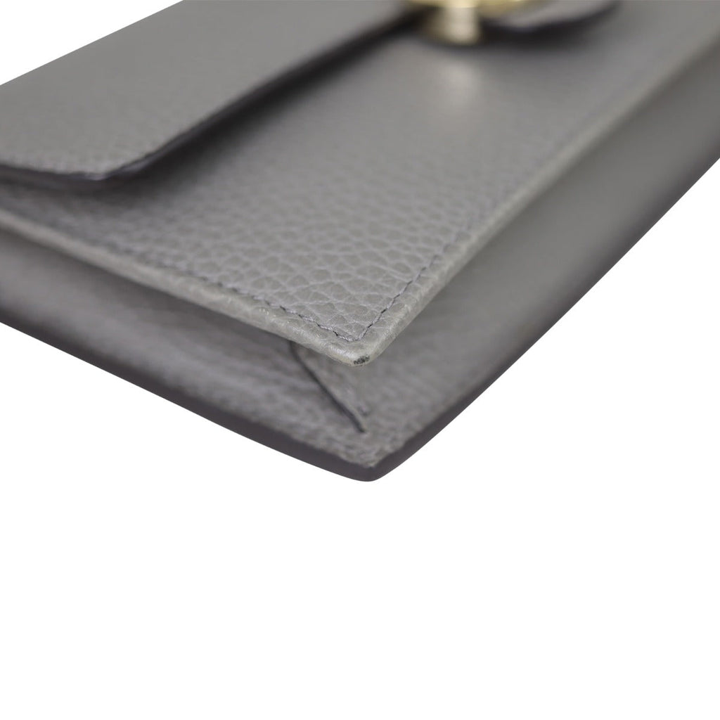 Gucci Interlocking G Wallet on Chain