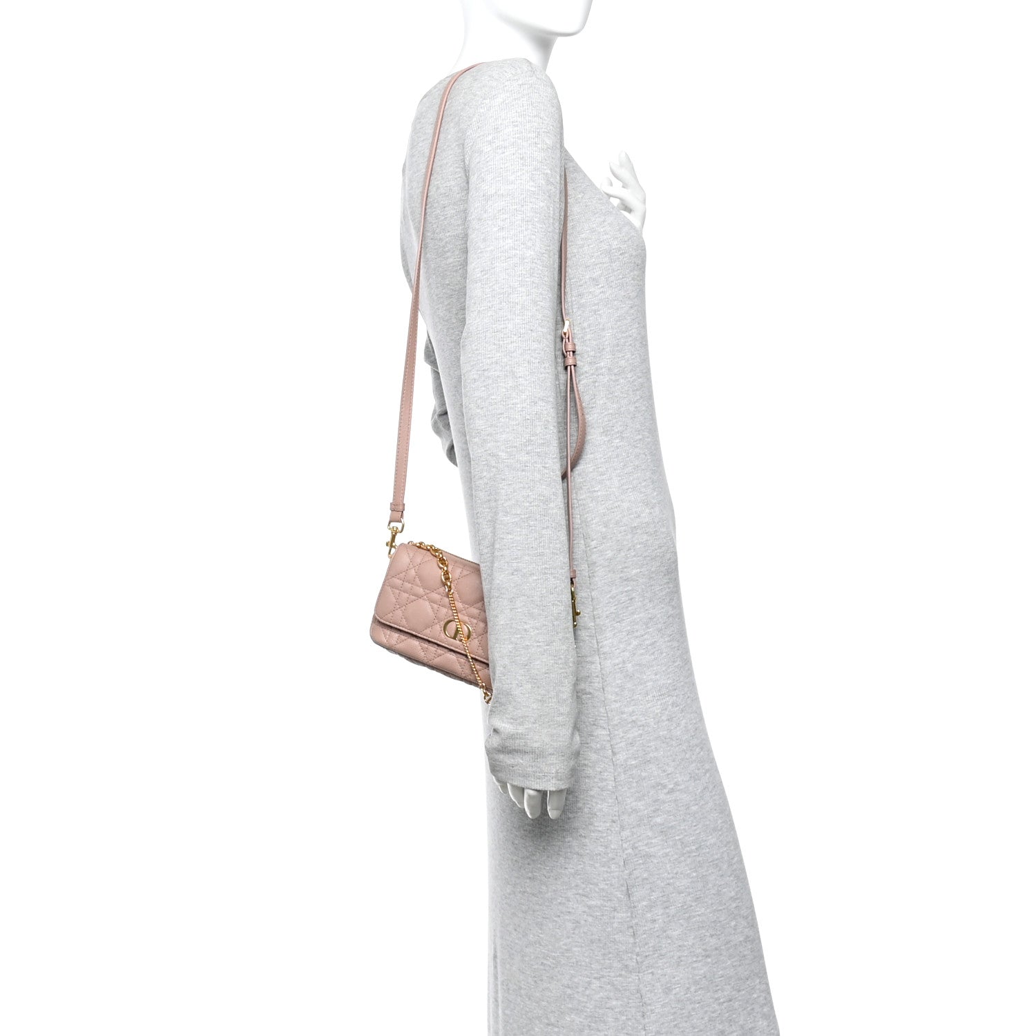 Supple Calfskin Cannage Caro Pouch with Chain Rose Des Vents