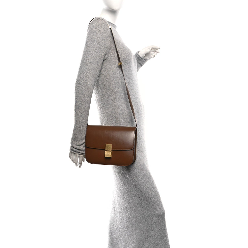 Box Calfskin Medium Classic Box Flap Bag Camel