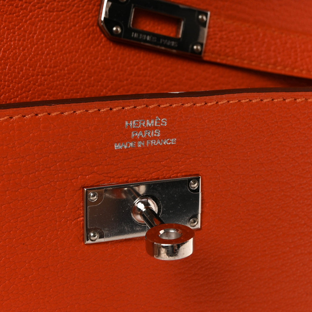 Chevre Mysore Kelly Longue Wallet Feu