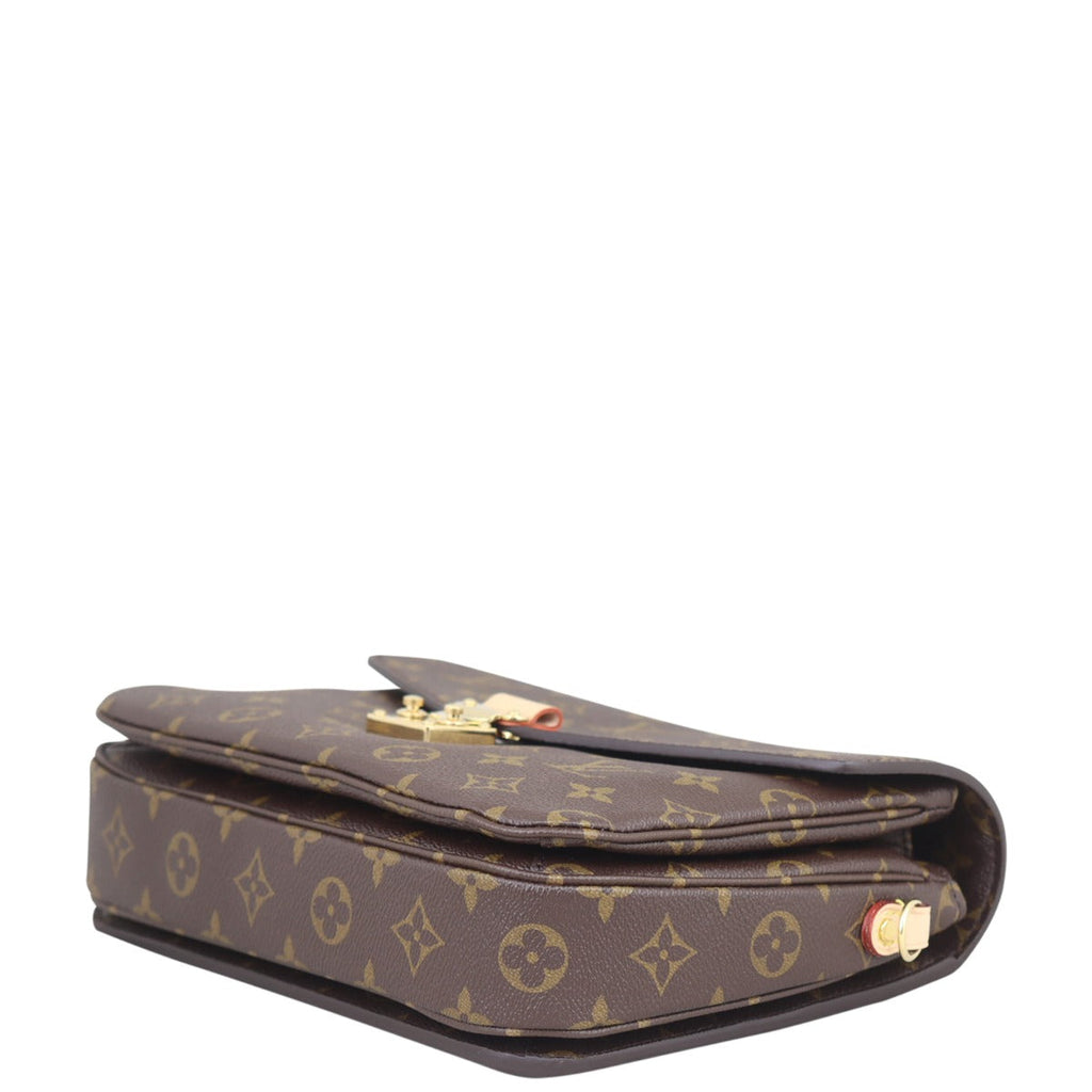 Louis Vuitton Pochette Metis Monogram