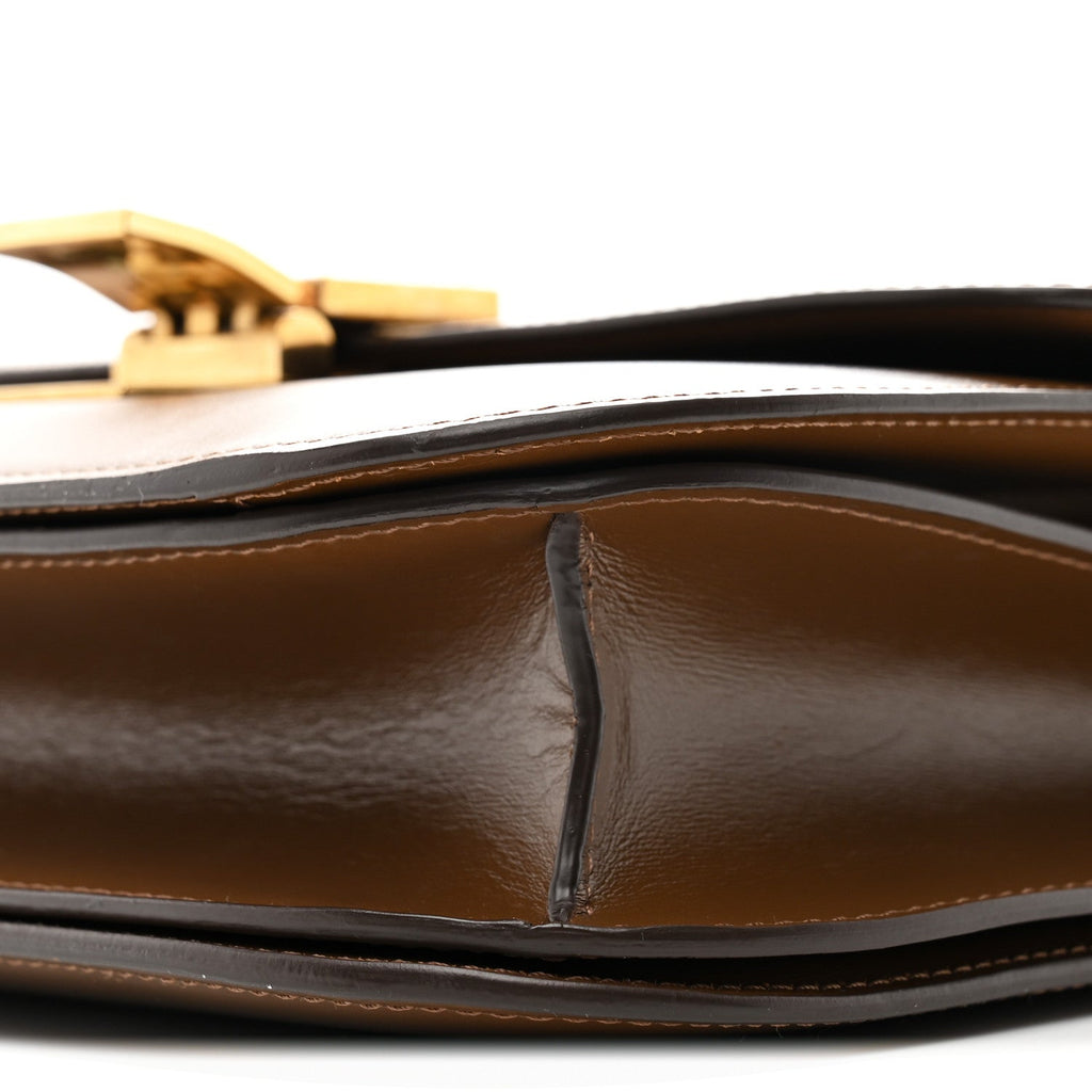 Box Calfskin Medium Classic Box Flap Bag Camel