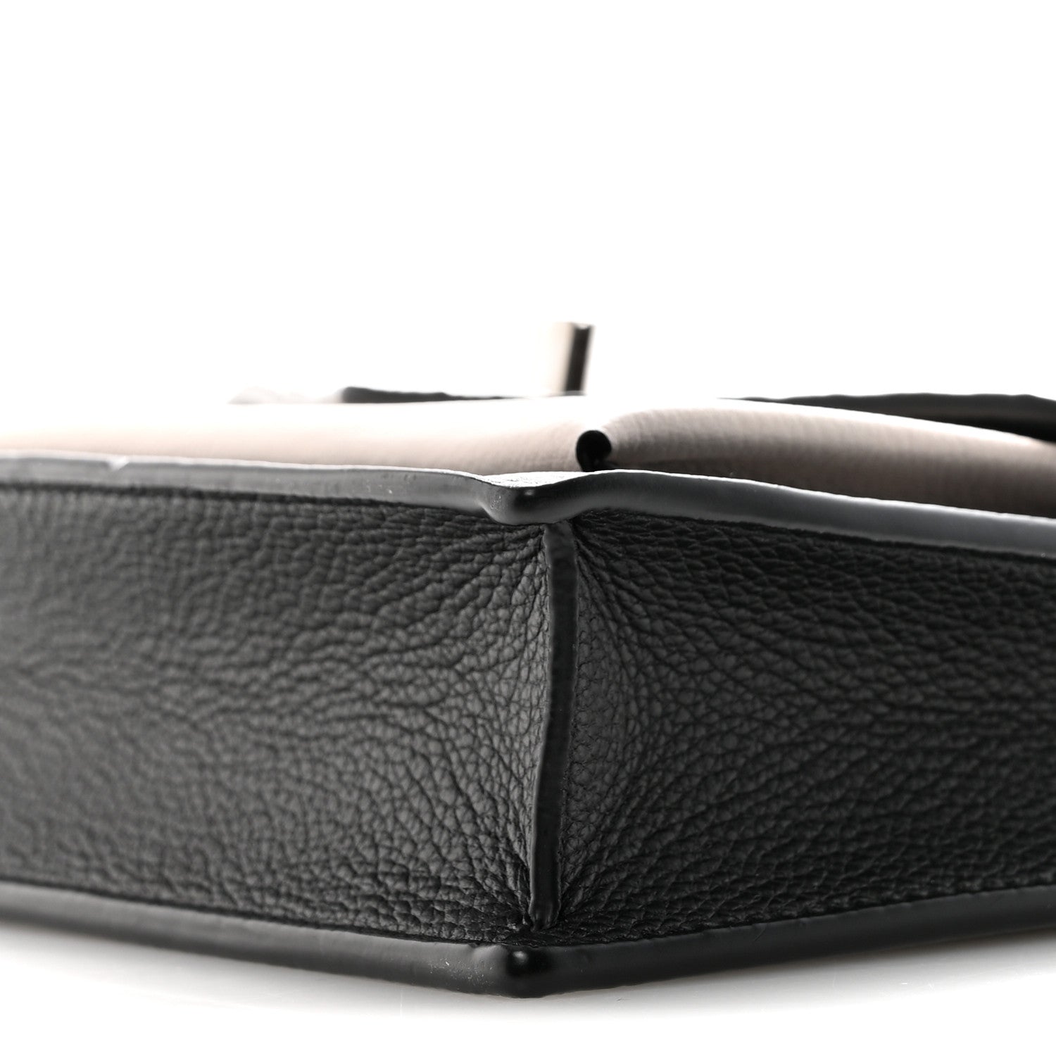 Soft Calfskin Snakeskin My Lockme Chain Bag Pochette Black