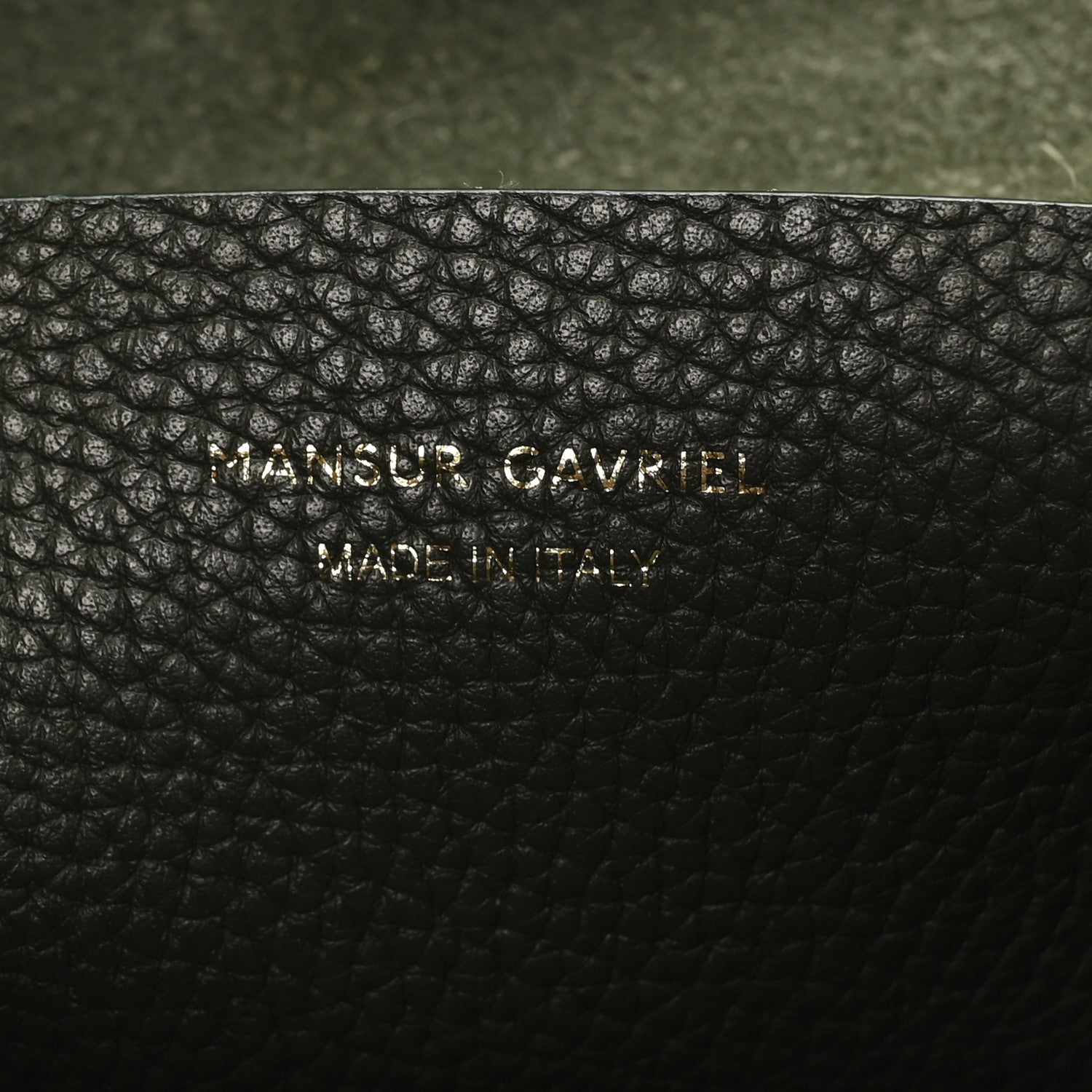 Pebbled Calfskin Everyday Cabas Seaweed