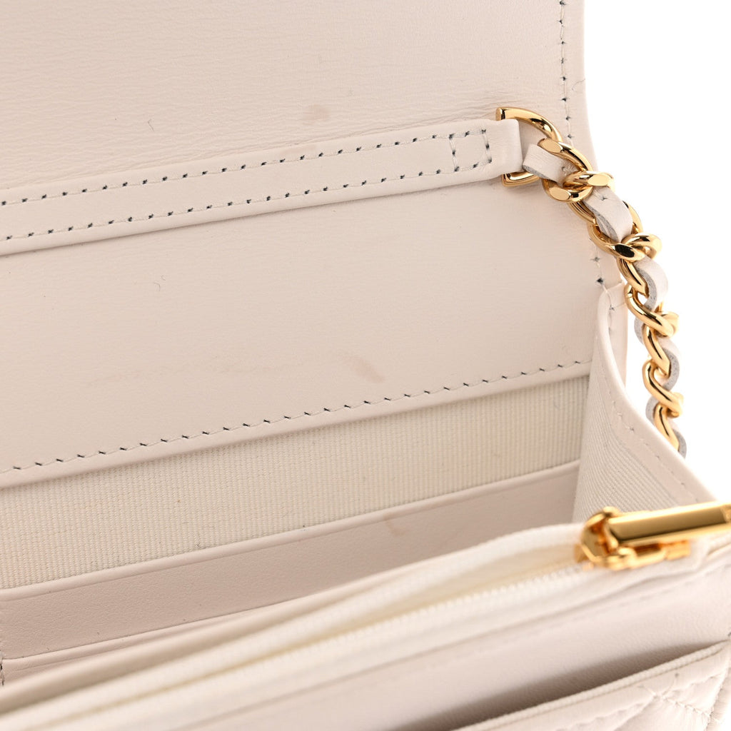 Shiny Crumpled Calfskin Quilted Enamel Heart Wallet On Chain WOC White