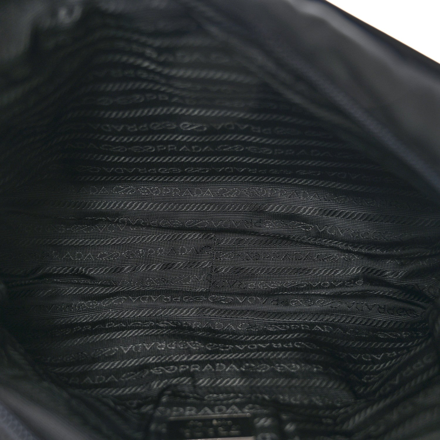 Nylon Vela Messenger Bag Black