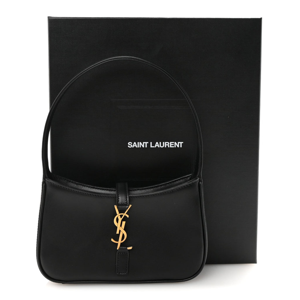 Smooth Calfskin Le 5 A 7 Mini Hobo Black