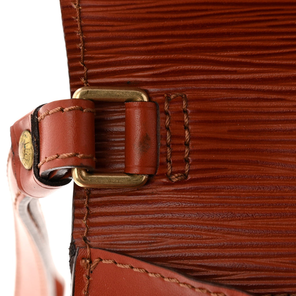 Epi Pochette Sellier Dragonne Kenyan Fawn
