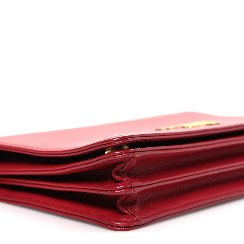 Saffiano Lux Chain Wallet Fuoco
