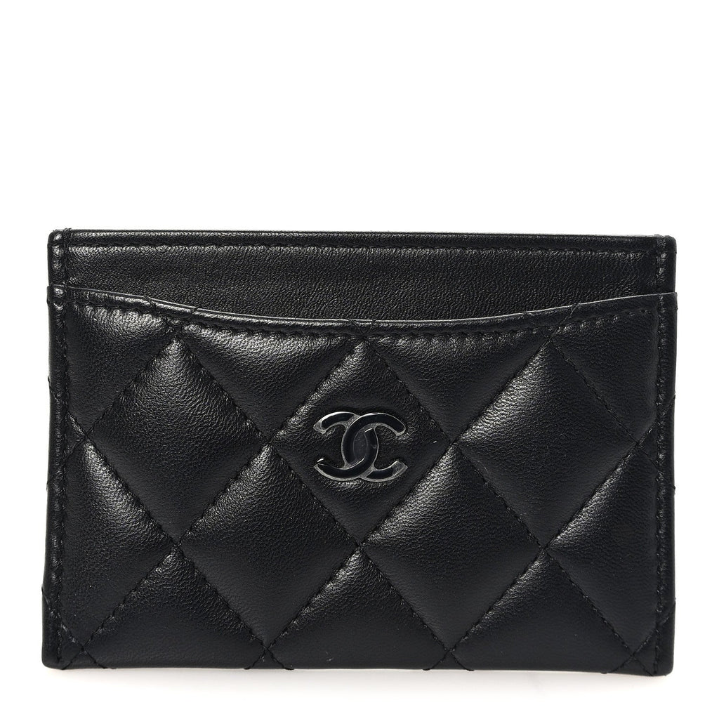 Pearly Lambskin Quilted  Holder So Black