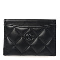Pearly Lambskin Quilted  Holder So Black