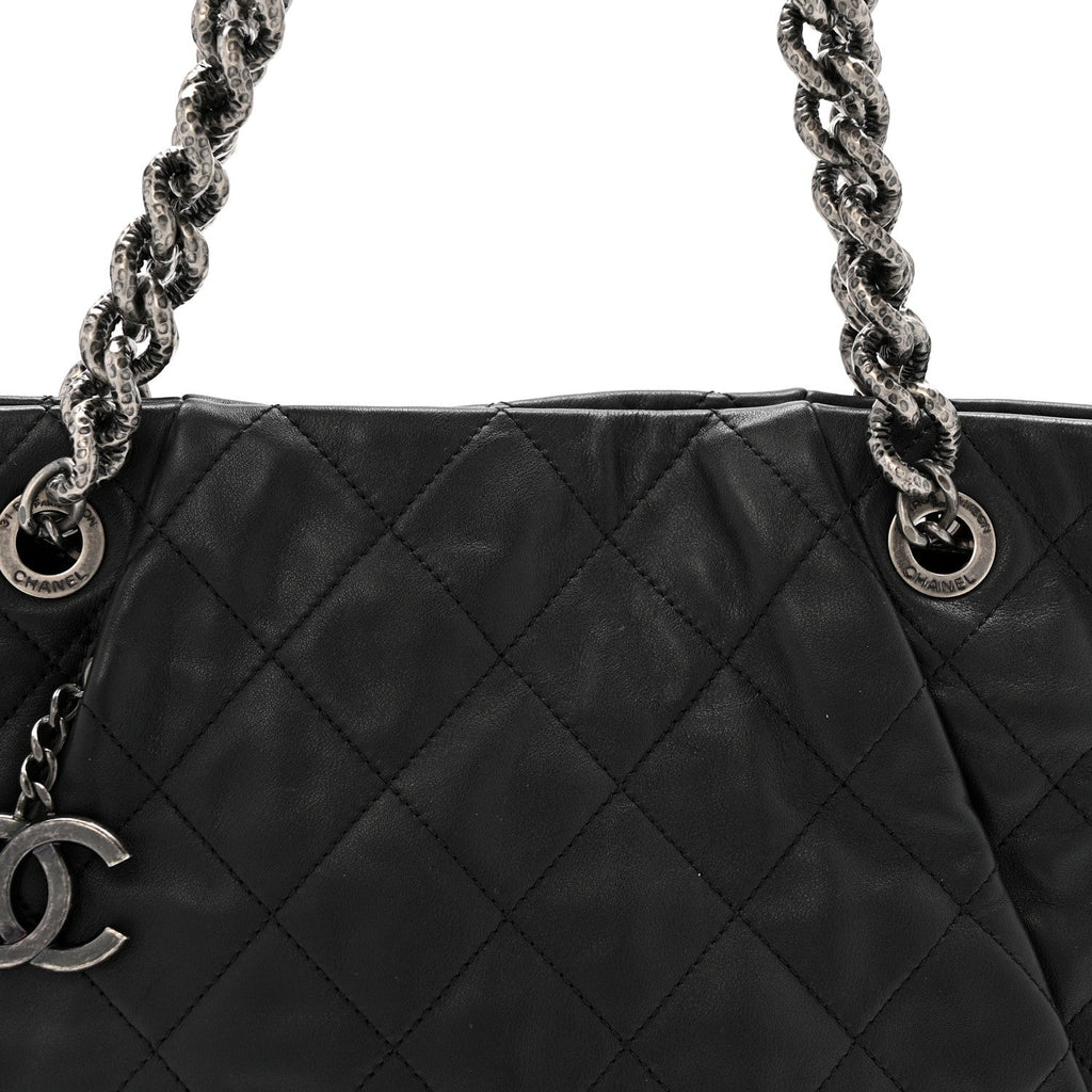 Calfskin Quilted Large Coco Pleats Tote Black