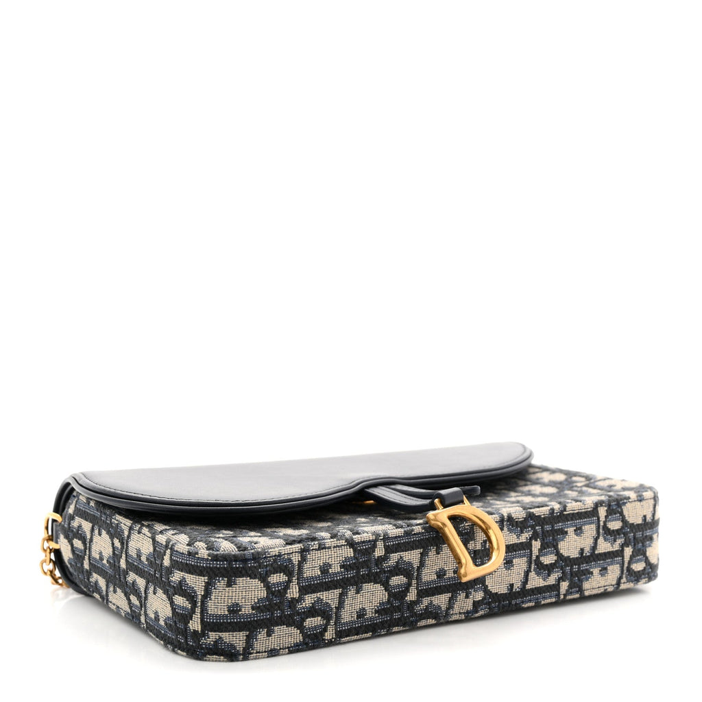 Oblique Smooth Calfskin Medium Saddle Pouch With Chain Blue