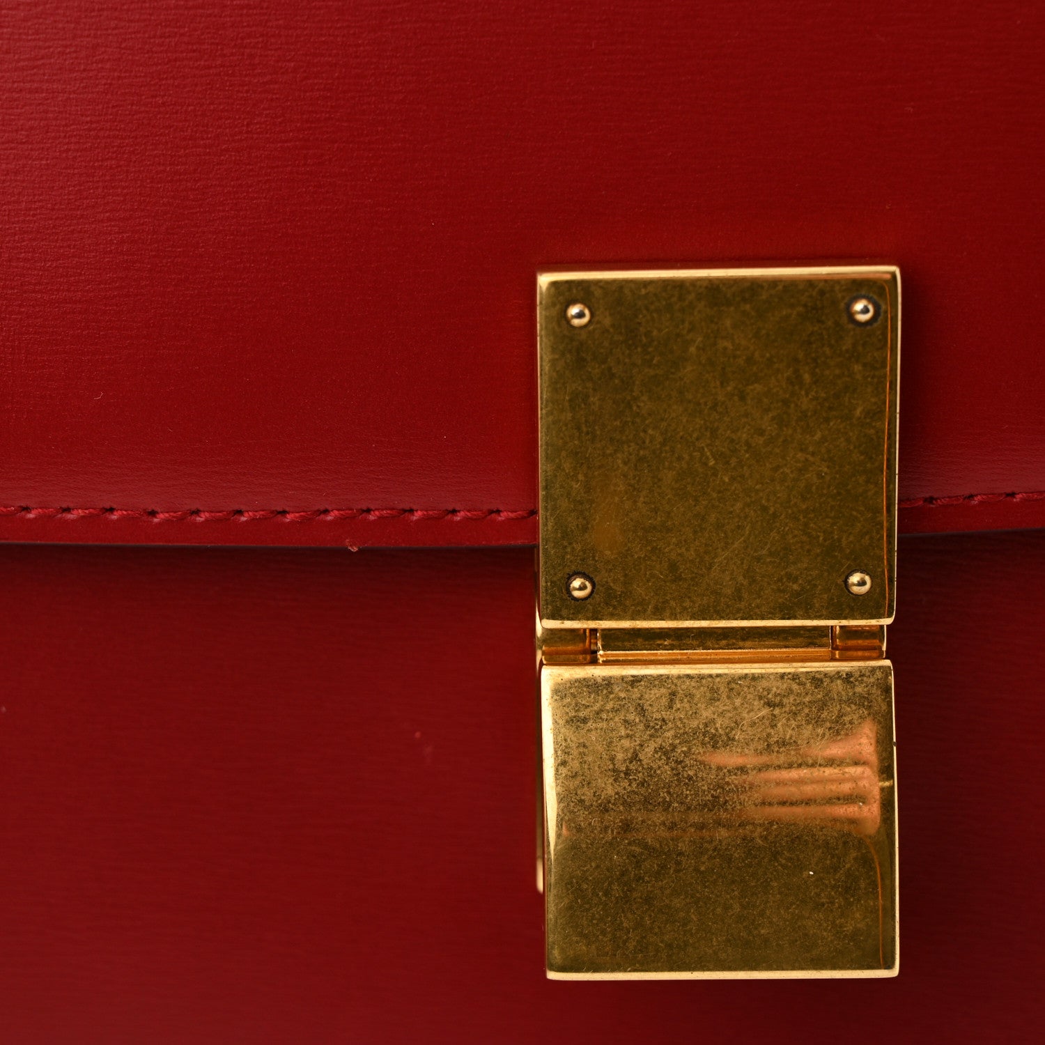 Box Calfskin Medium Classic Box Flap Bag Red