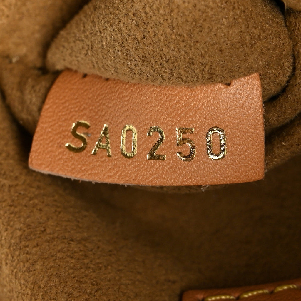 Monogram Boite Chapeau Souple MM