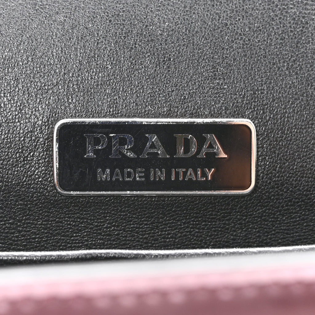 Metallic Vitello Saffiano Cahier Bag Ibisco Black