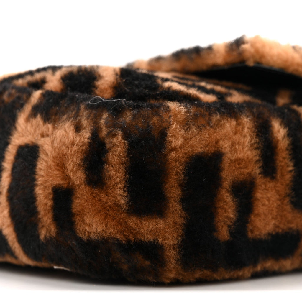 Shearling Vitello Dolce Macro FF 1974 Baguette Tobacco Black
