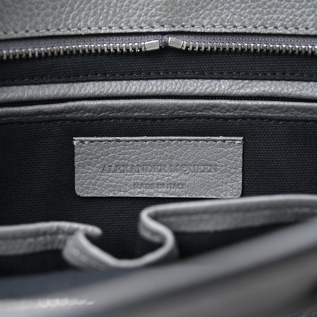 Pebbled Calfskin Small Skull Padlock Zip Around Tote Dark Grey