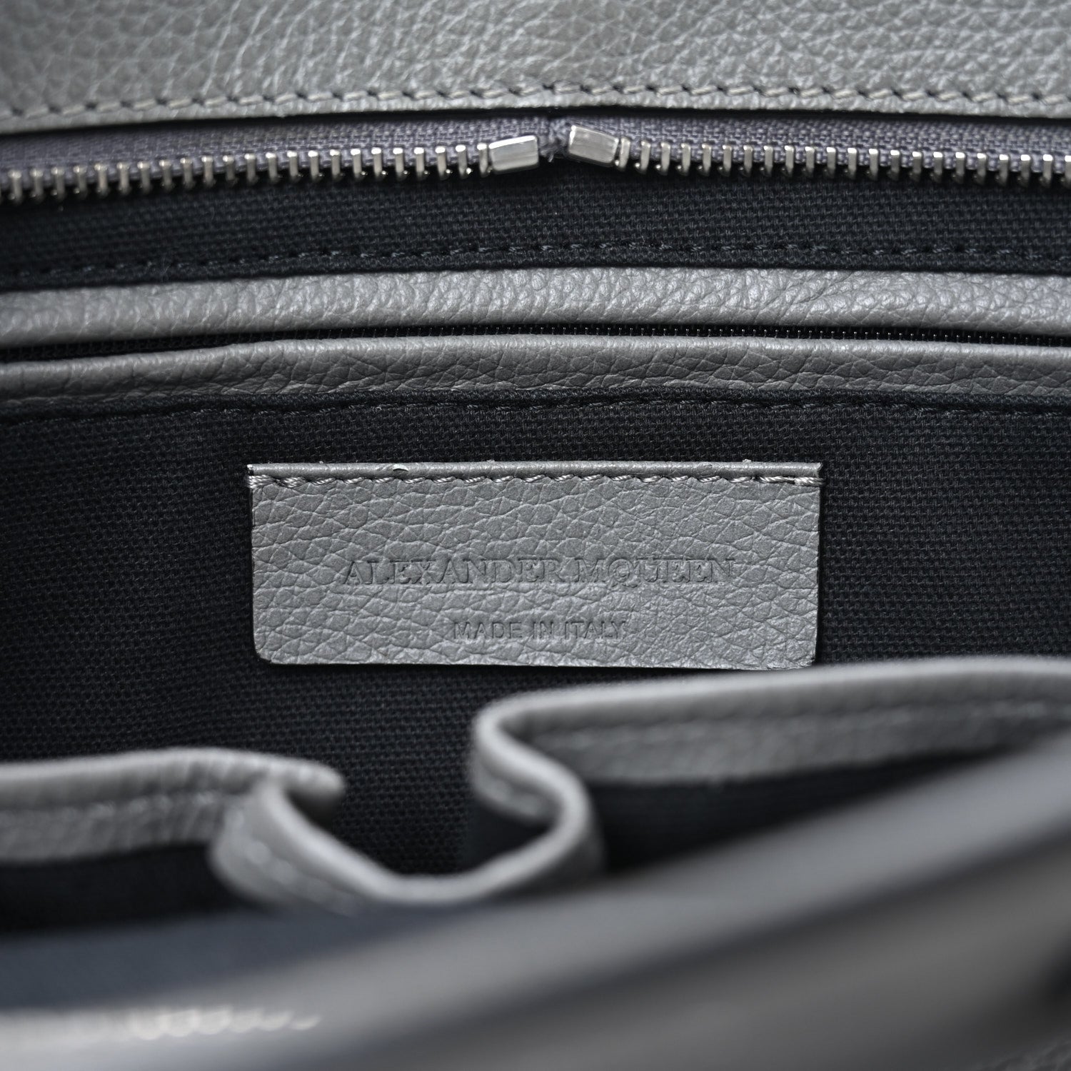 Pebbled Calfskin Small Skull Padlock Zip Around Tote Dark Grey