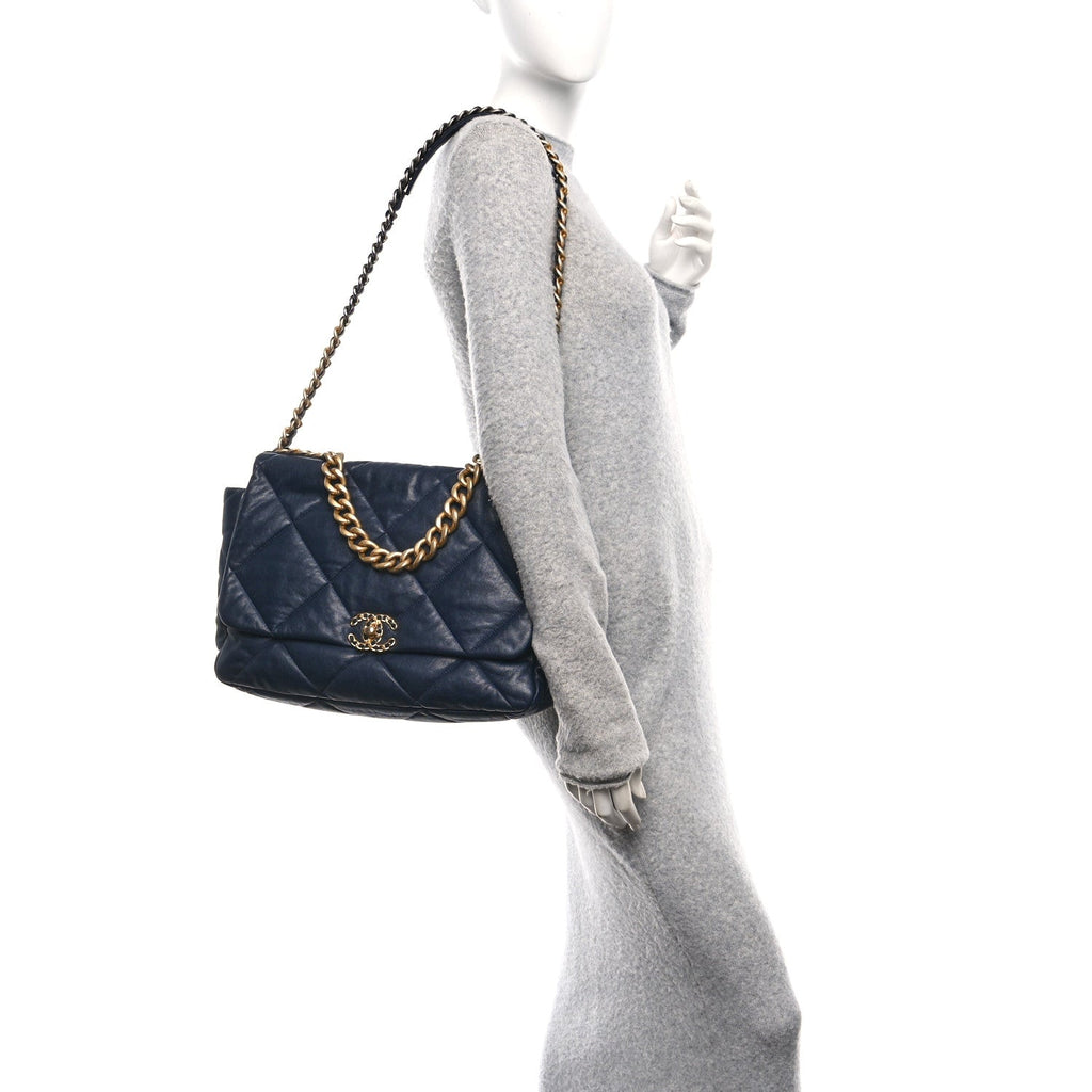 Goatskin Quilted Maxi Chanel 19 Flap Navy Blue