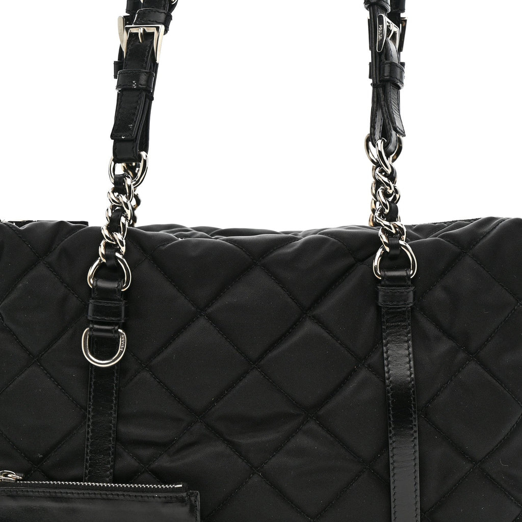 Nylon Tessuto Quilted Chain Shoulder Bag Black