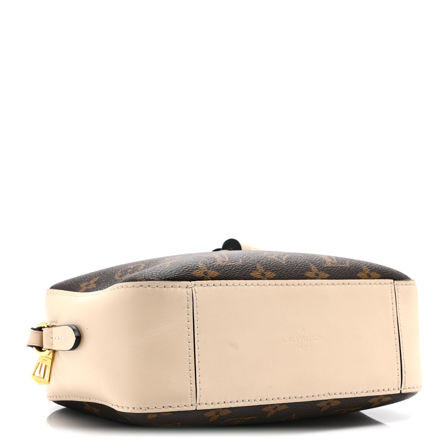 Monogram Saintonge Creme
