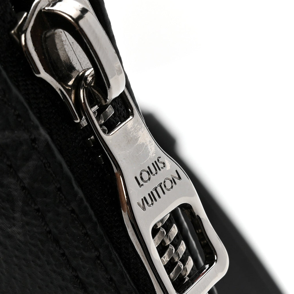 Reverse Monogram Eclipse Keepall XS Black