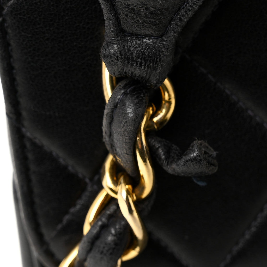 Lambskin Quilted Medium Single Flap Black
