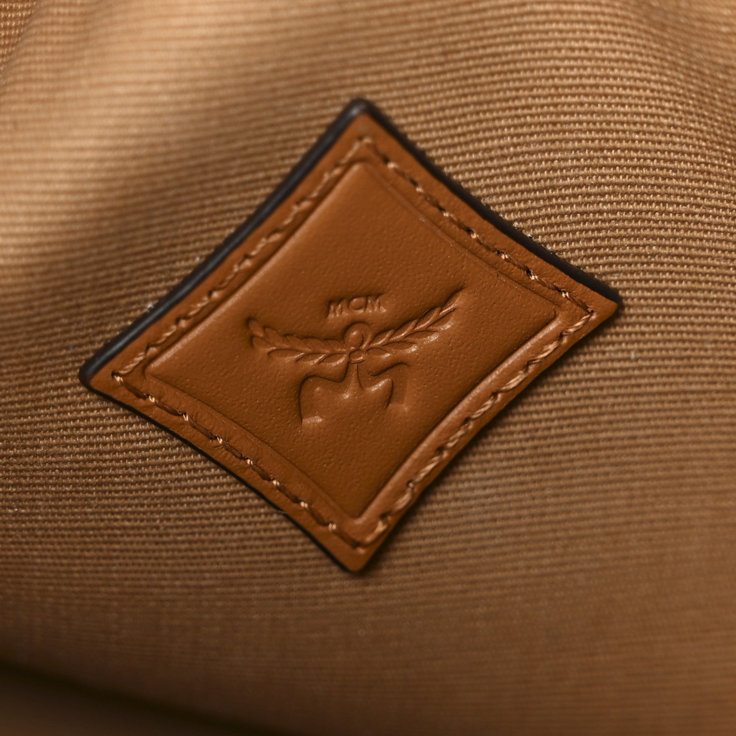 Visetos Aren Small School Bag Tote Cognac