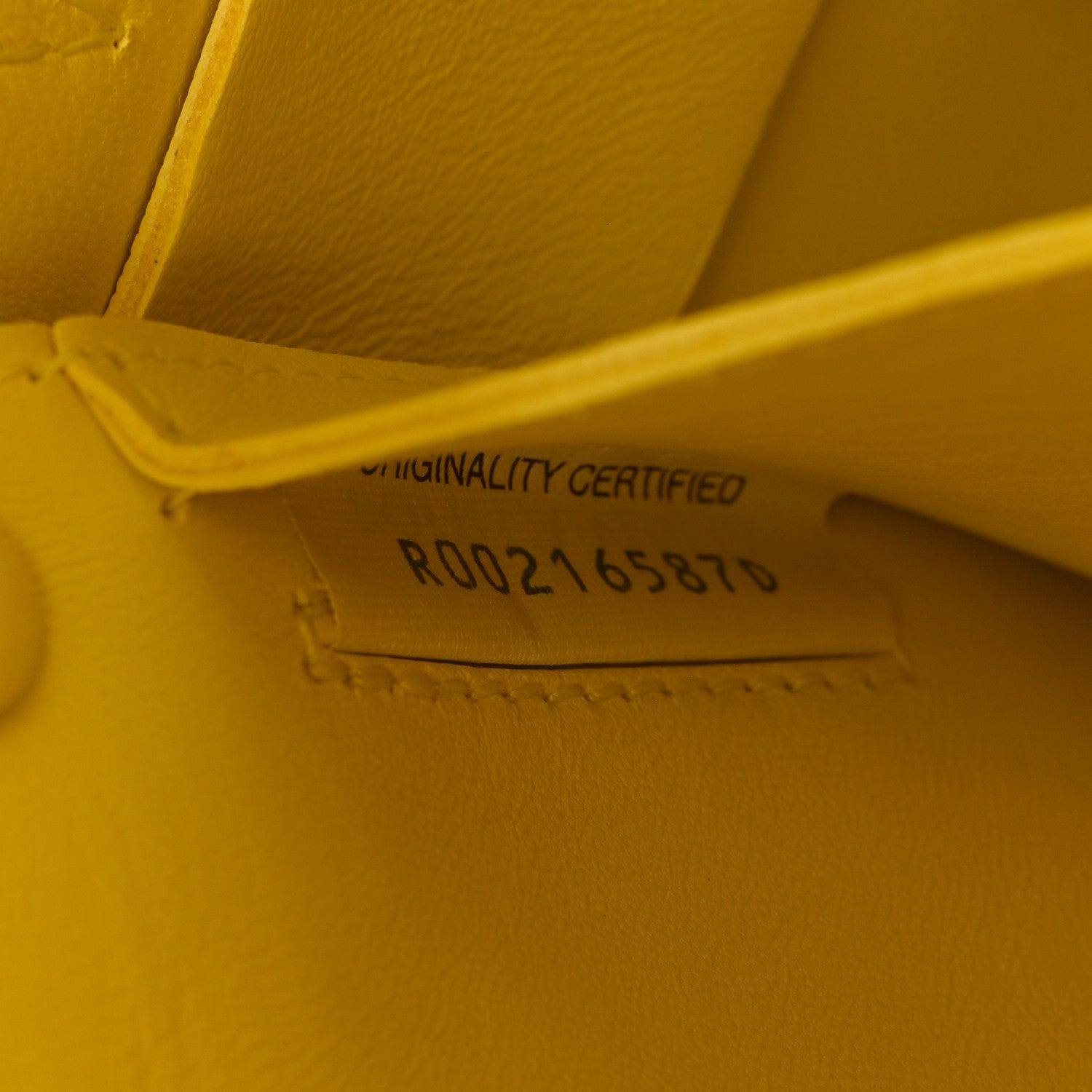 Lambskin Maxi Intrecciato Small Cassette Crossbody Bag Lemonade