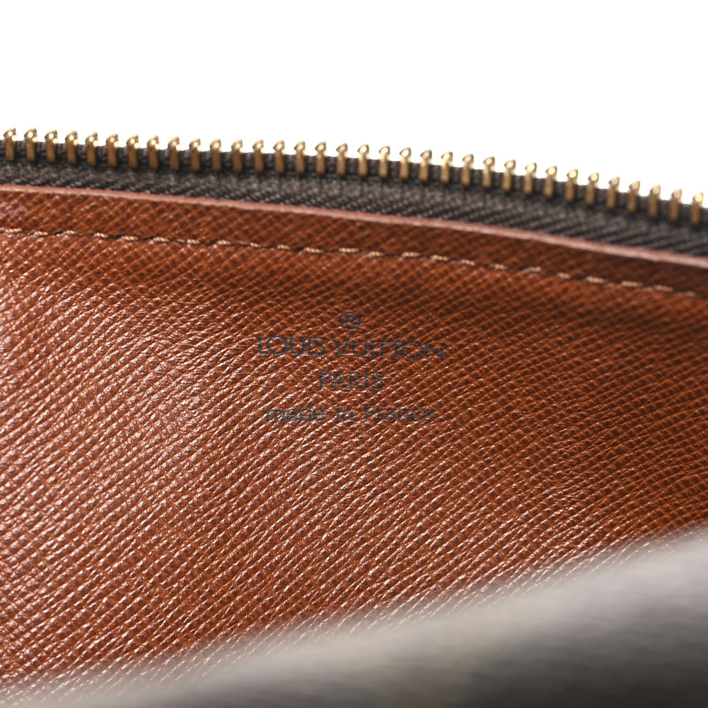 Monogram Papillon 26