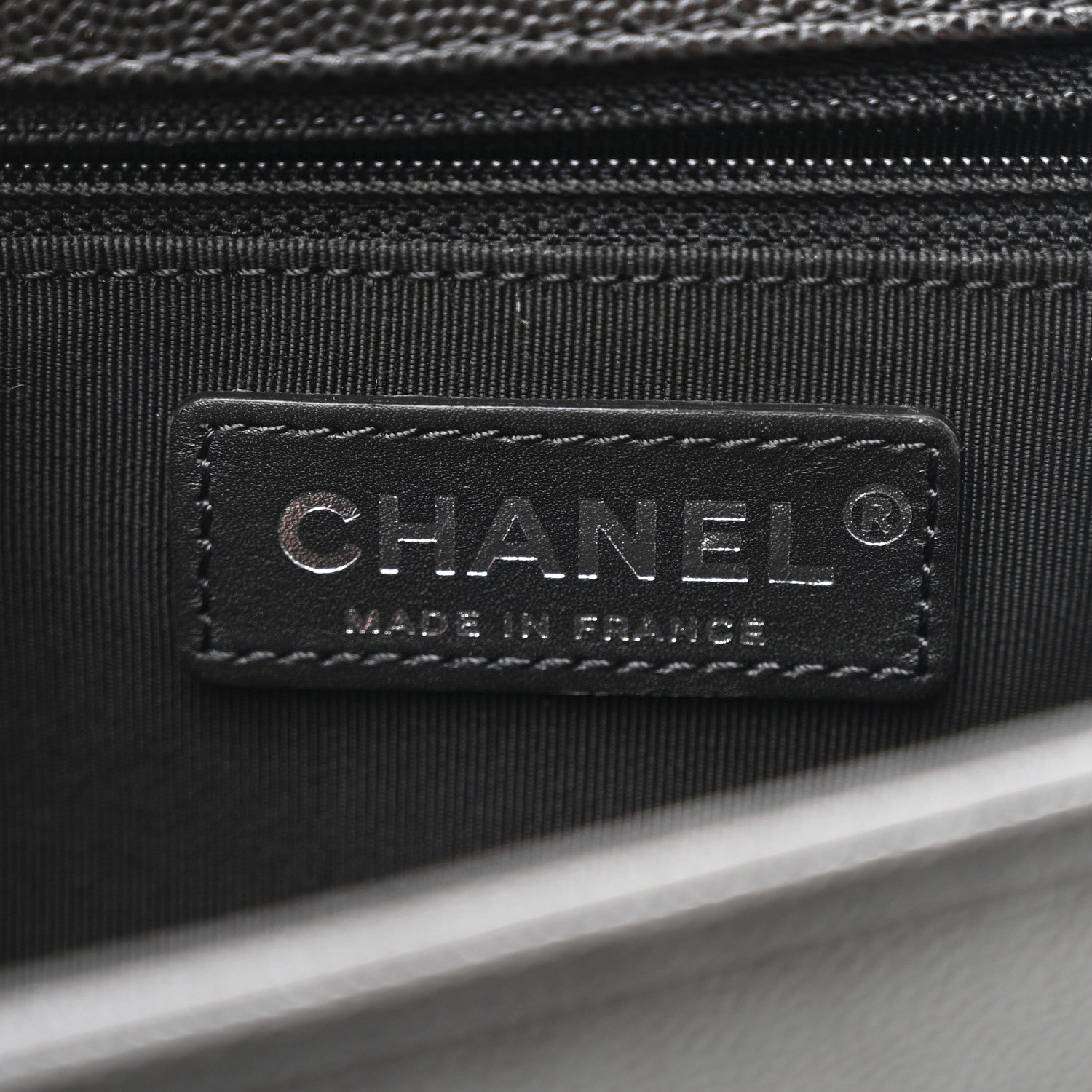 Caviar Quilted New Medium Boy Flap Black