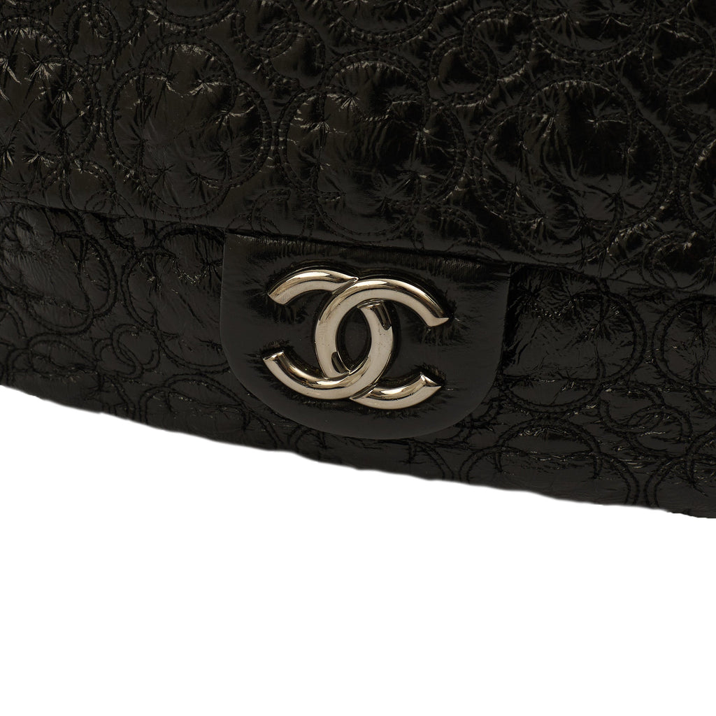 Chanel Shoulder Bag Flap Bag in Black, Leather