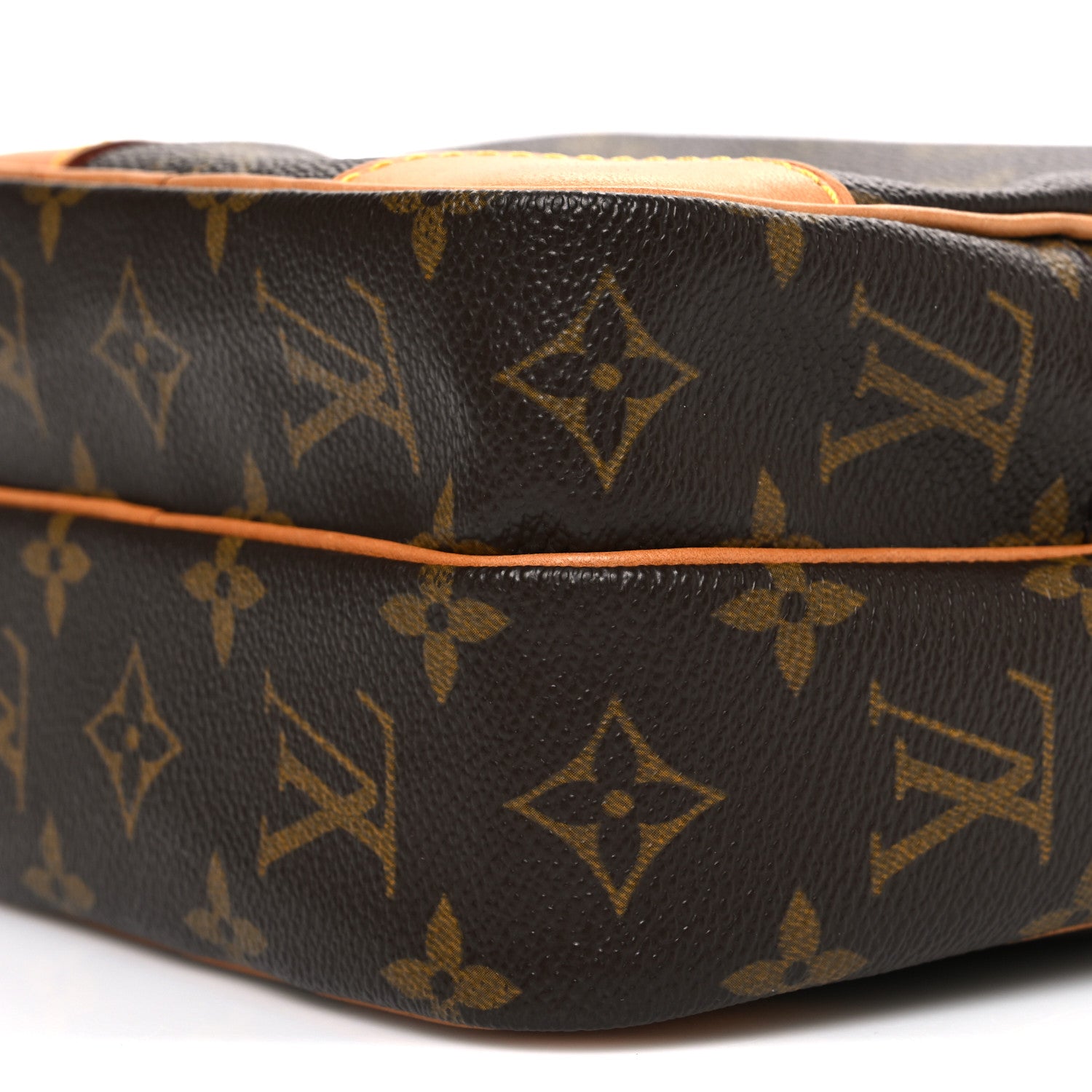 Monogram Amazone