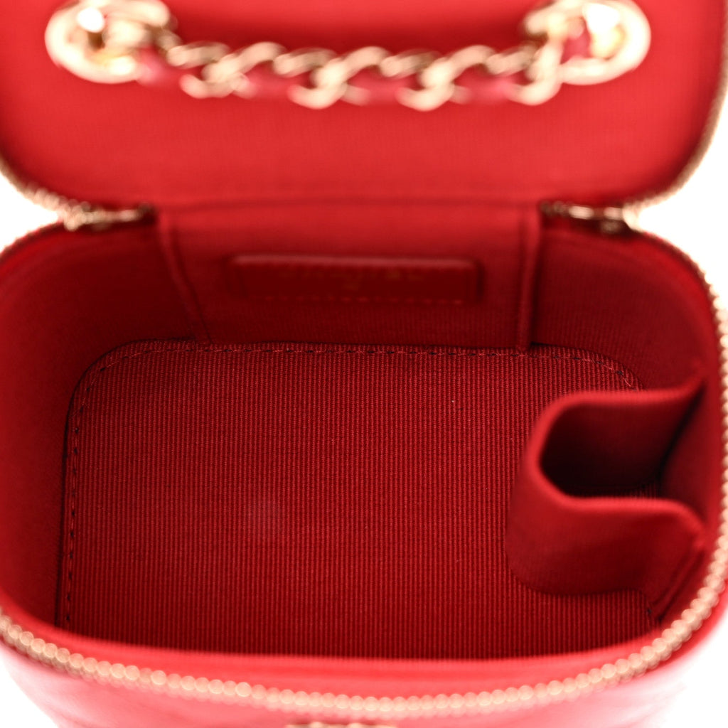 Caviar Quilted Mini Vanity Case With Chain Red