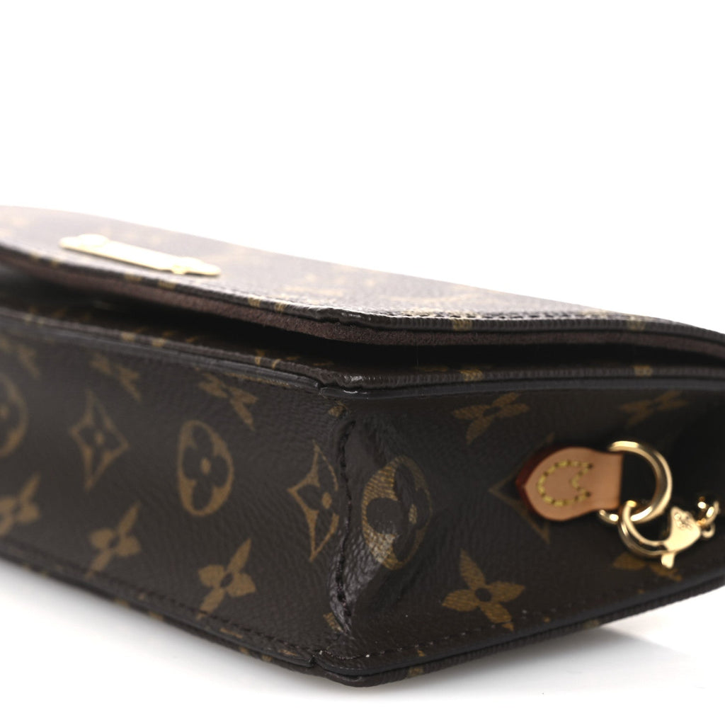 Monogram Lily Wallet On Chain