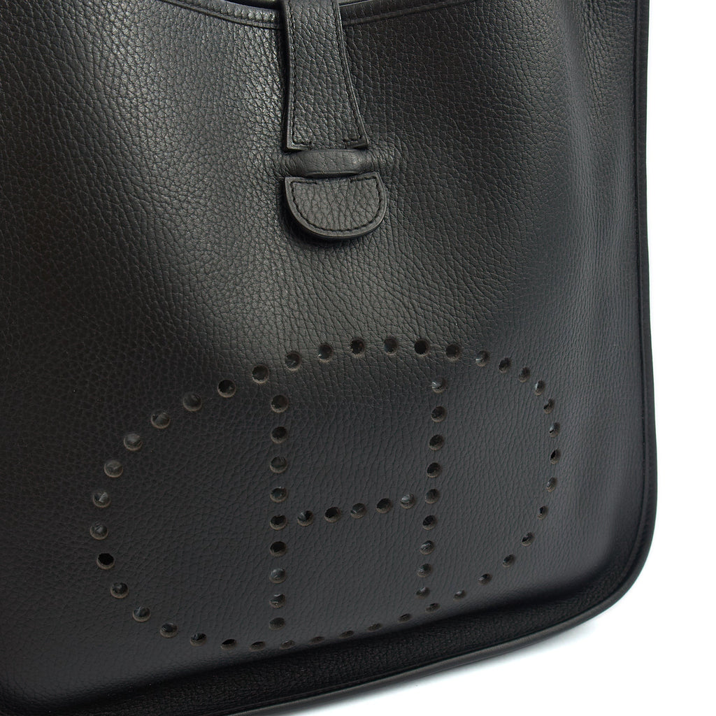 Hermes Cross Body Evelyne 33 in Black, Togo Leather